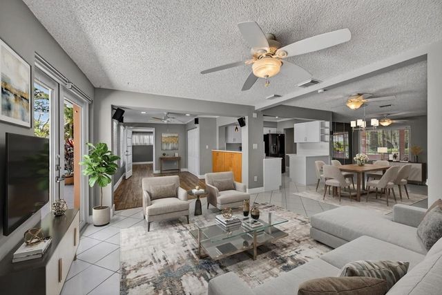 431 NE 24th Court, Boca Raton, FL 33431