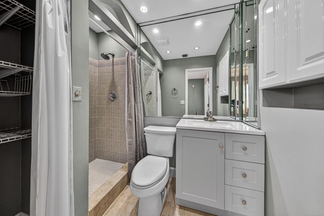 431 NE 24th Court, Boca Raton, FL 33431