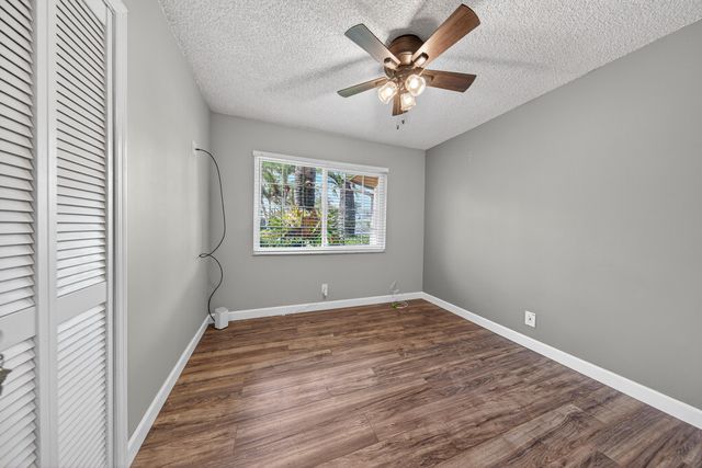 431 NE 24th Court, Boca Raton, FL 33431