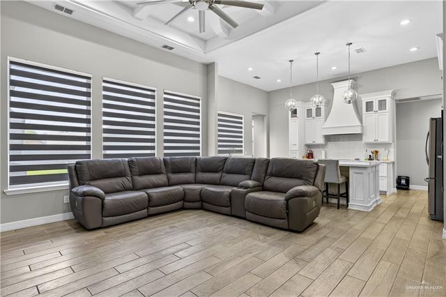 3805 S L Street, Mcallen, TX 78503