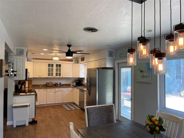 1329 ROYAL PALM DRIVE S, St Petersburg, FL 33707