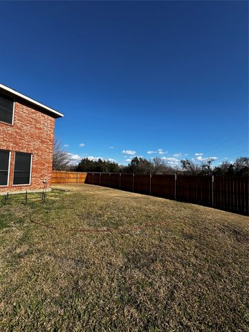 2608 Saint Andrews Drive, Lancaster, TX 75146