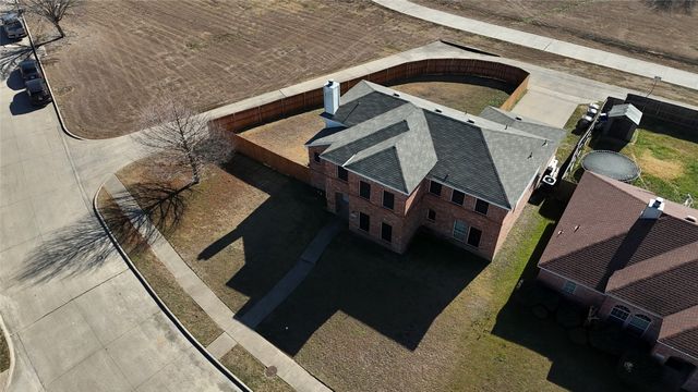 2608 Saint Andrews Drive, Lancaster, TX 75146