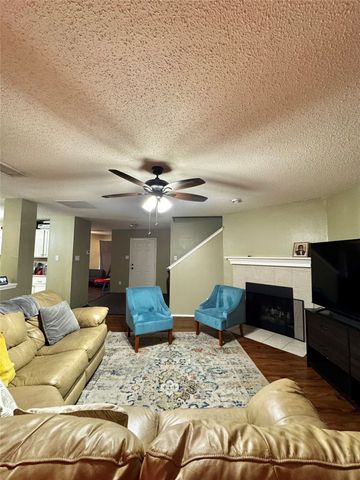 2608 Saint Andrews Drive, Lancaster, TX 75146