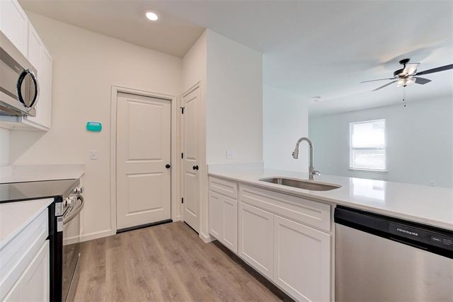 200 NW 122nd Street A & B, Oklahoma City, OK 73114