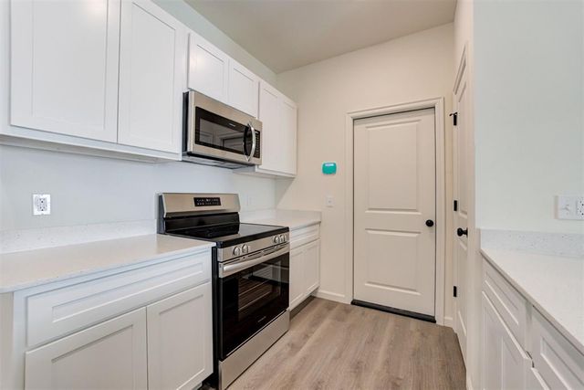 200 NW 122nd Street A & B, Oklahoma City, OK 73114