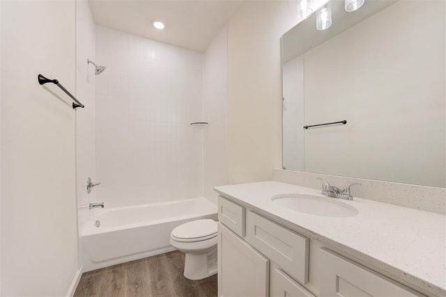 200 NW 122nd Street A & B, Oklahoma City, OK 73114