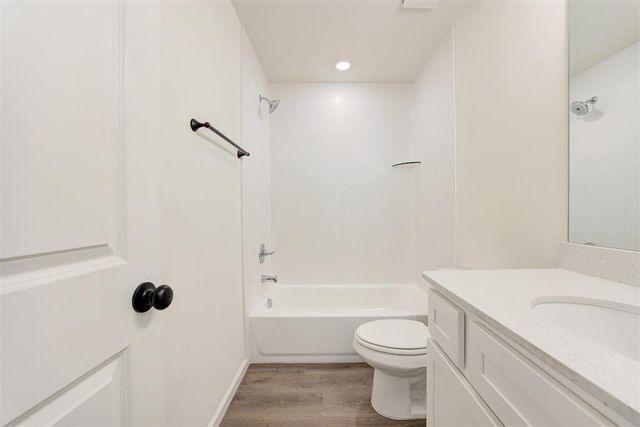200 NW 122nd Street A & B, Oklahoma City, OK 73114