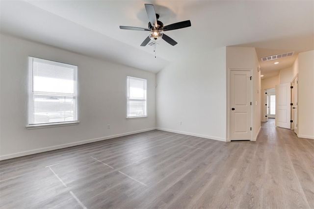 200 NW 122nd Street A & B, Oklahoma City, OK 73114