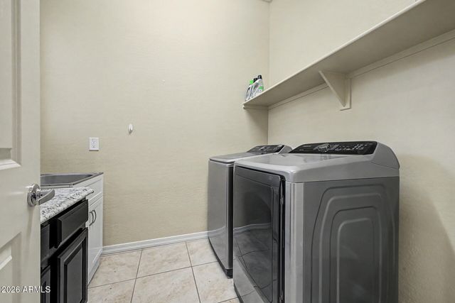 18392 W THUNDERHILL Place, Goodyear, AZ 85338