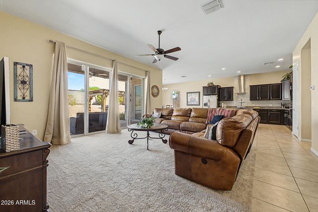 18392 W THUNDERHILL Place, Goodyear, AZ 85338