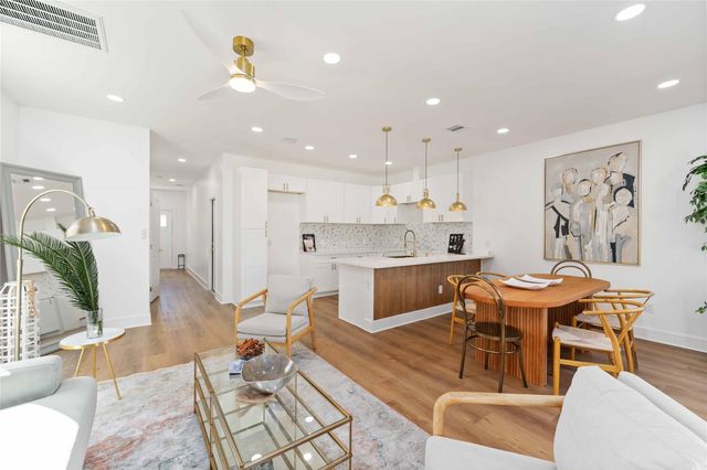 7129 Springdale Street A, Houston, TX 77028