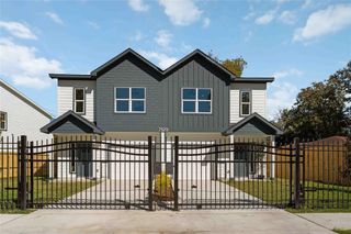 7129 Springdale Street A, Houston, TX 77028