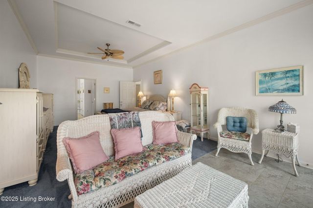 427 Turnberry Ln, Shelbyville, KY 40065