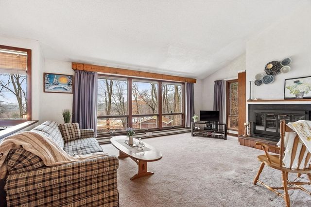 221 Whitcomb Avenue, Littleton, MA 01460