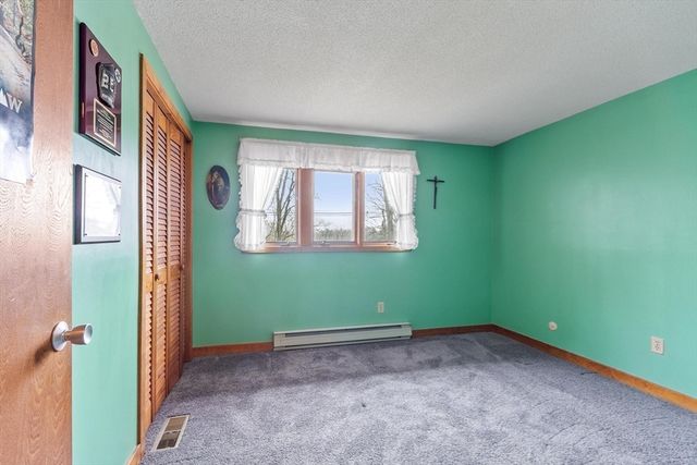 221 Whitcomb Avenue, Littleton, MA 01460