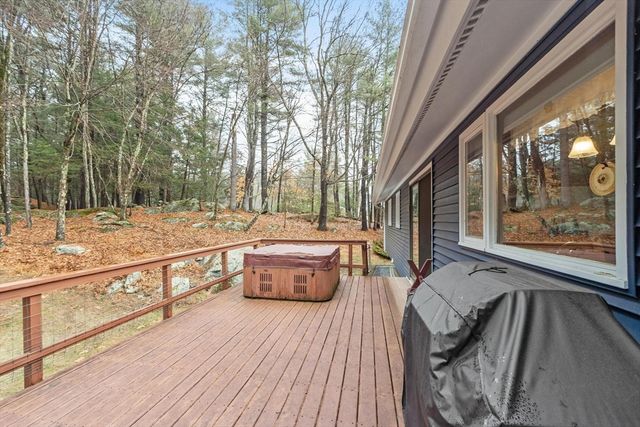 221 Whitcomb Avenue, Littleton, MA 01460