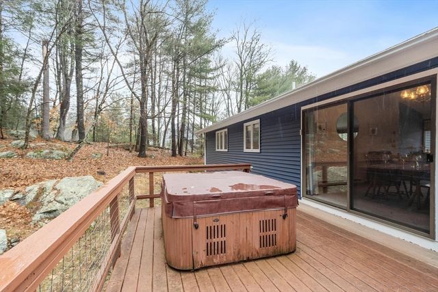 221 Whitcomb Avenue, Littleton, MA 01460