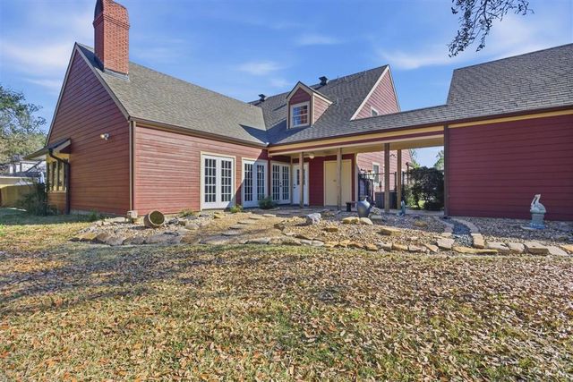 1617 Walker Rd Road, Sulphur, LA 70665