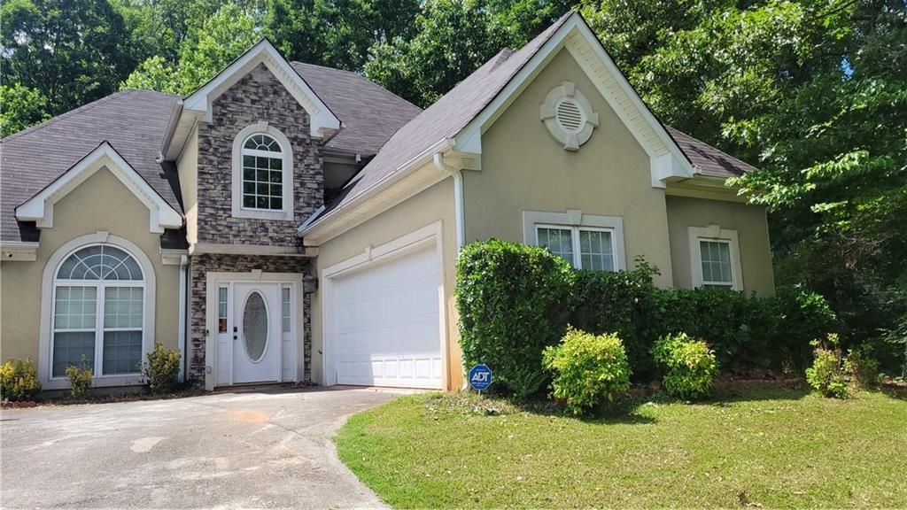 25 Shady Oaks Trail, Covington, GA 30016