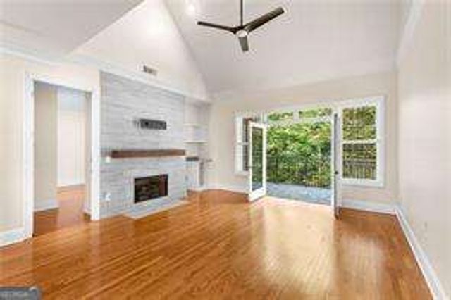 3280 STILLHOUSE Lane SE 410, Atlanta, GA 30339