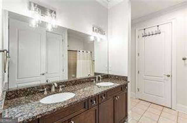 3280 STILLHOUSE Lane SE 410, Atlanta, GA 30339