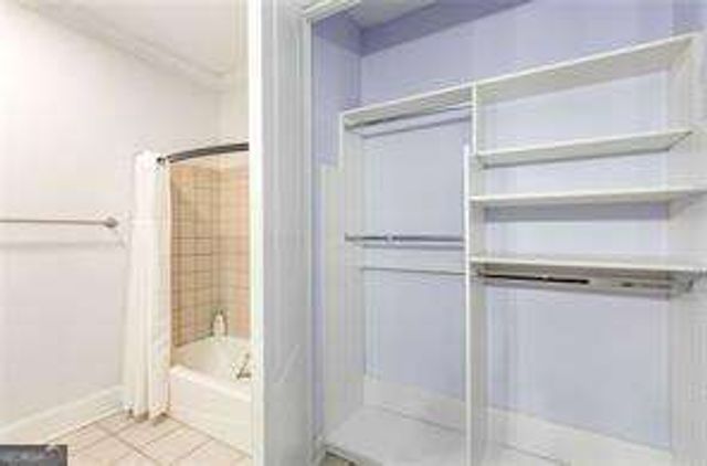 3280 STILLHOUSE Lane SE 410, Atlanta, GA 30339