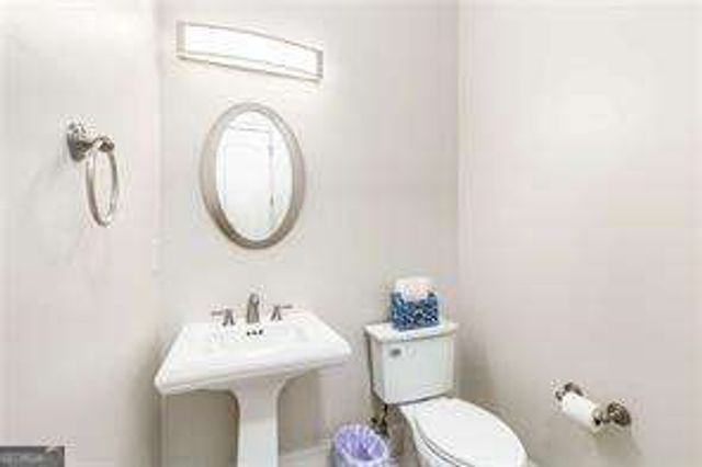 3280 STILLHOUSE Lane SE 410, Atlanta, GA 30339