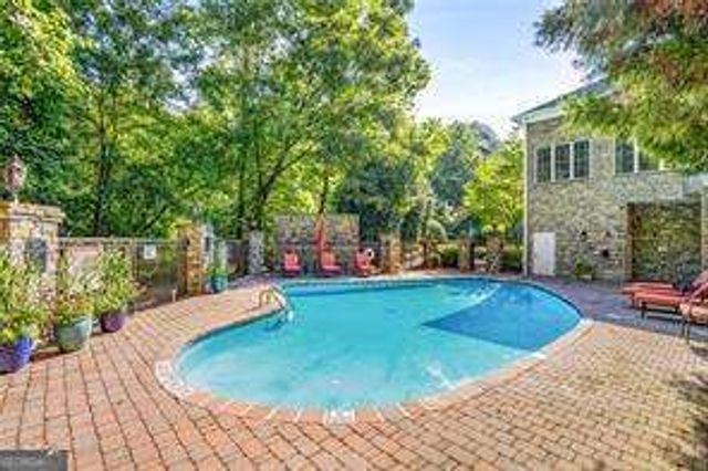 3280 STILLHOUSE Lane SE 410, Atlanta, GA 30339