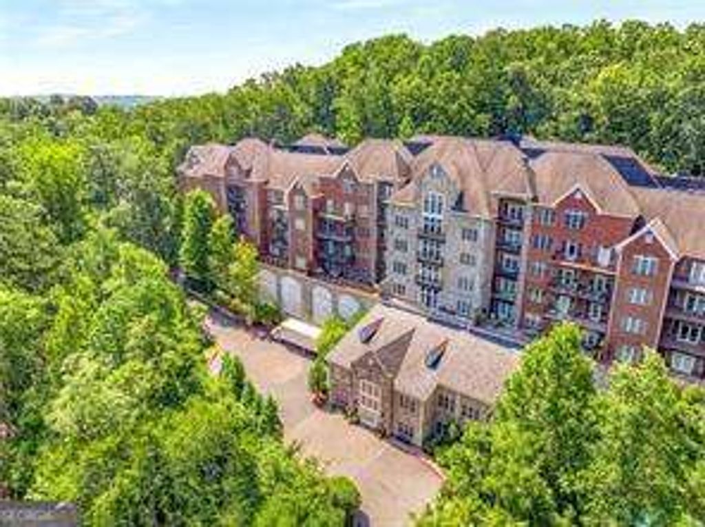 3280 STILLHOUSE Lane SE 410, Atlanta, GA 30339
