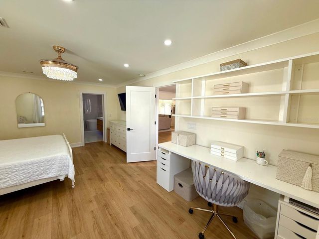 1057 WILLIS AVENUE, Sarasota, FL 34232