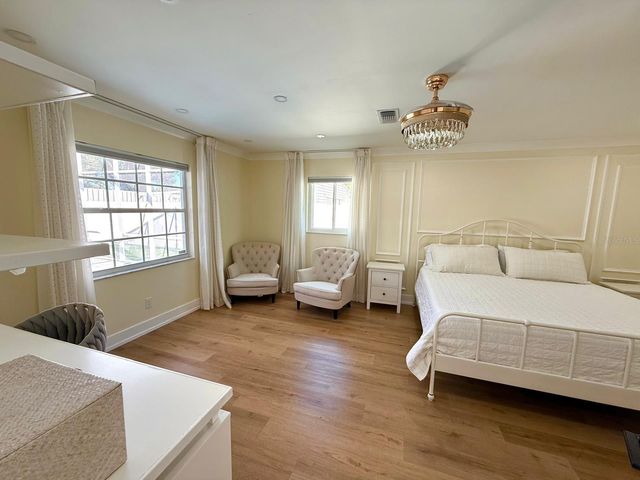 1057 WILLIS AVENUE, Sarasota, FL 34232