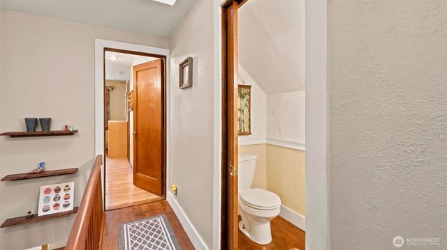 10003 15th Avenue S, Seattle, WA 98168