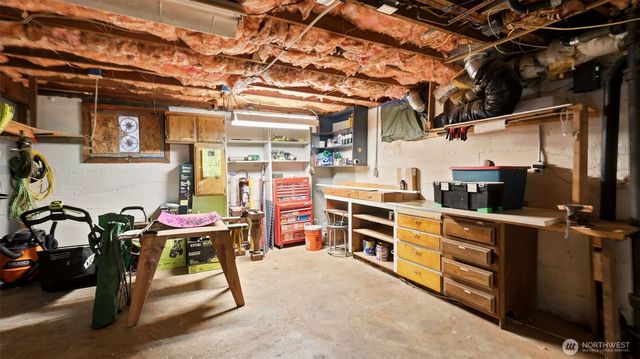 10003 15th Avenue S, Seattle, WA 98168