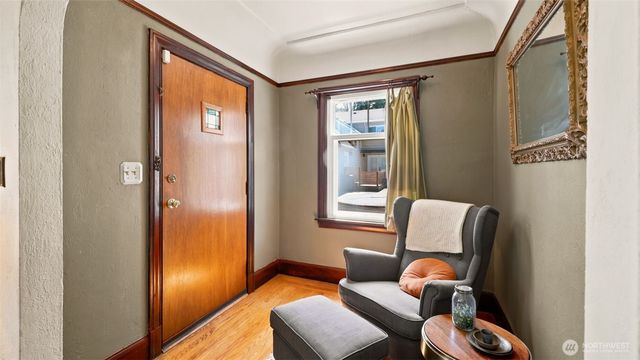 10003 15th Avenue S, Seattle, WA 98168