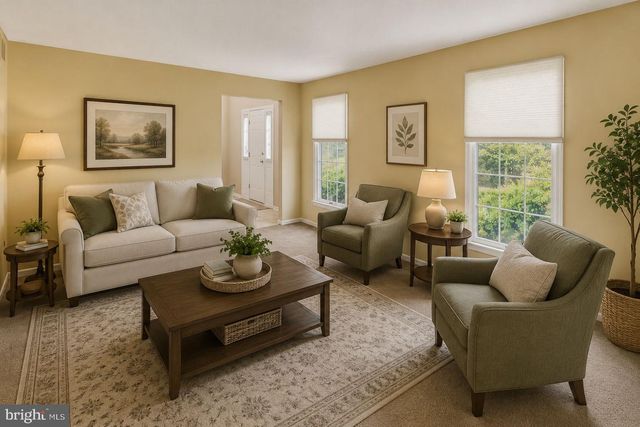 5 THORNFIELD CIR, Sewell, NJ 08080