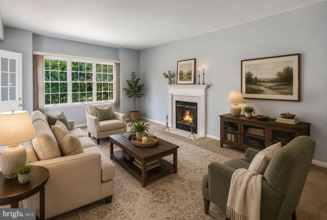 5 THORNFIELD CIR, Sewell, NJ 08080