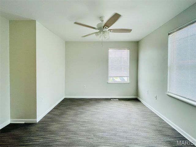 2700 Bacon Street, St Louis, MO 63106