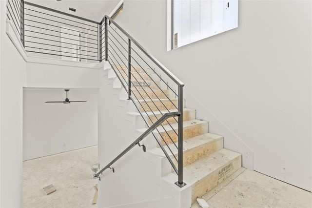 8109 Kuhn DR, Austin, TX 78736