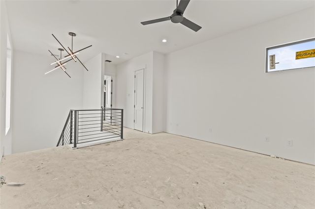 8109 Kuhn DR, Austin, TX 78736