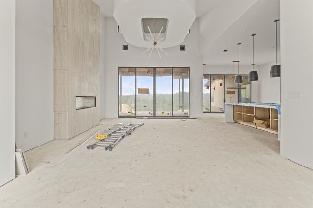 8109 Kuhn DR, Austin, TX 78736