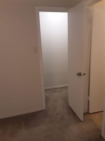 1204 Orchard Park CIR, Pflugerville, TX 78660