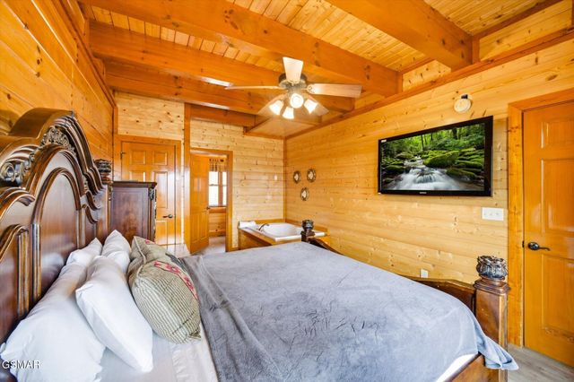 1707 High Rock Way, Sevierville, TN 37862