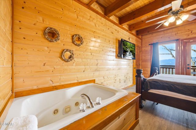 1707 High Rock Way, Sevierville, TN 37862