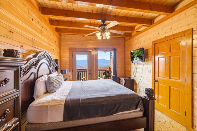 1707 High Rock Way, Sevierville, TN 37862