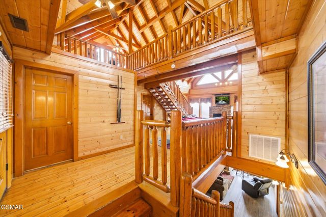 1707 High Rock Way, Sevierville, TN 37862