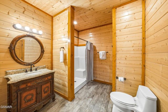 1707 High Rock Way, Sevierville, TN 37862