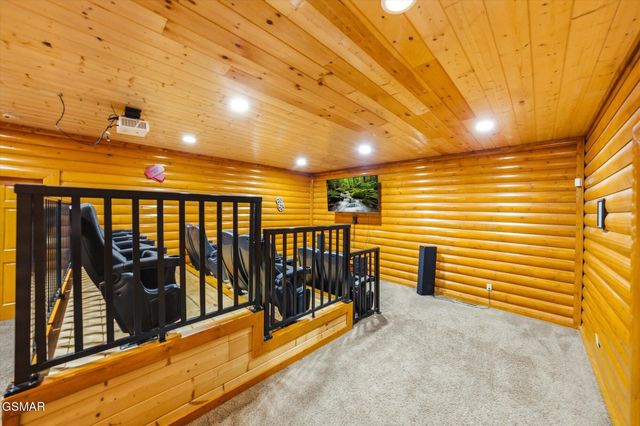 1707 High Rock Way, Sevierville, TN 37862