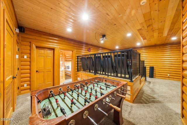 1707 High Rock Way, Sevierville, TN 37862