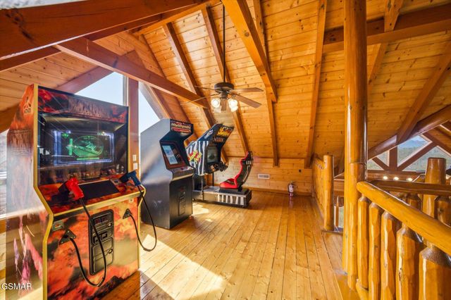 1707 High Rock Way, Sevierville, TN 37862